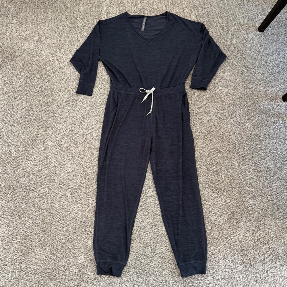 Vuori Lux Jumpsuit Black Heather V-Neck Drawstring Jogger One Piece Large VW438